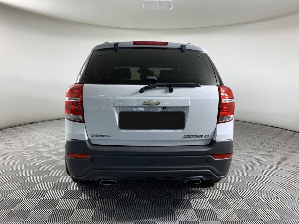Chevrolet Captiva с пробегом — 2014 год. Фото: #5