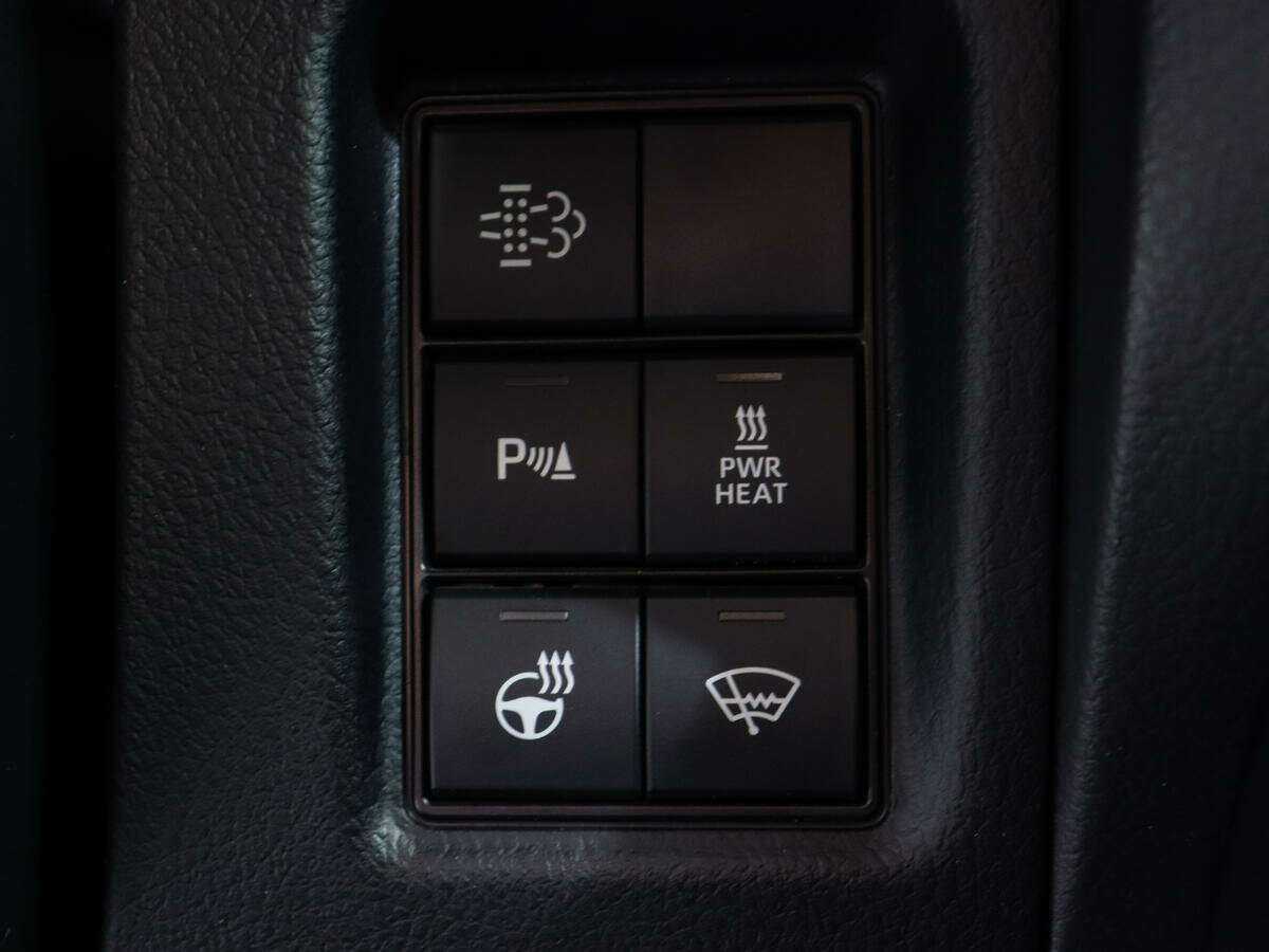 Toyota Land Cruiser Prado с пробегом — 2019 год. Фото: #21