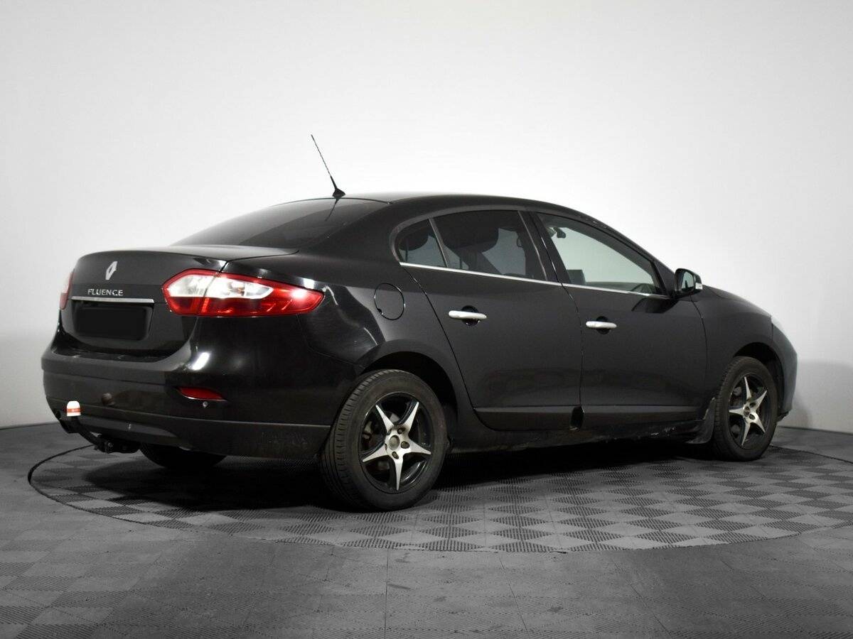 Renault Fluence с пробегом — 2011 год. Фото: #3