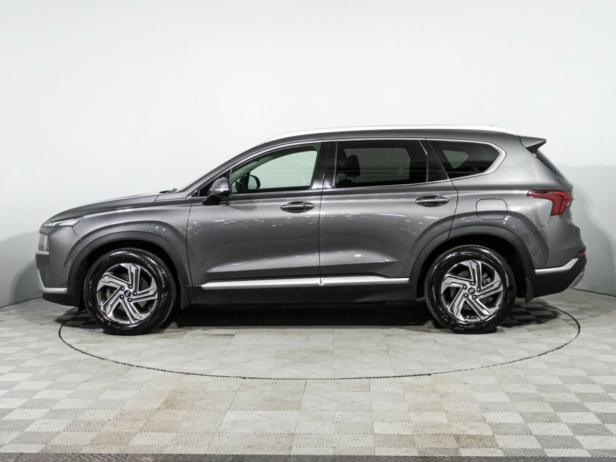 Hyundai Santa Fe с пробегом — 2022 год. Фото: #7