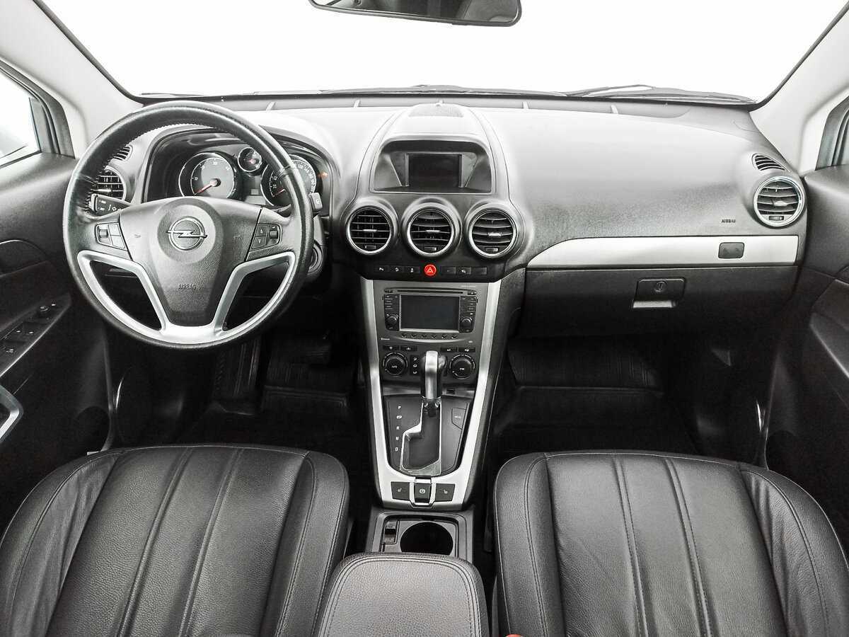 Opel Antara с пробегом — 2014 год. Фото: #9