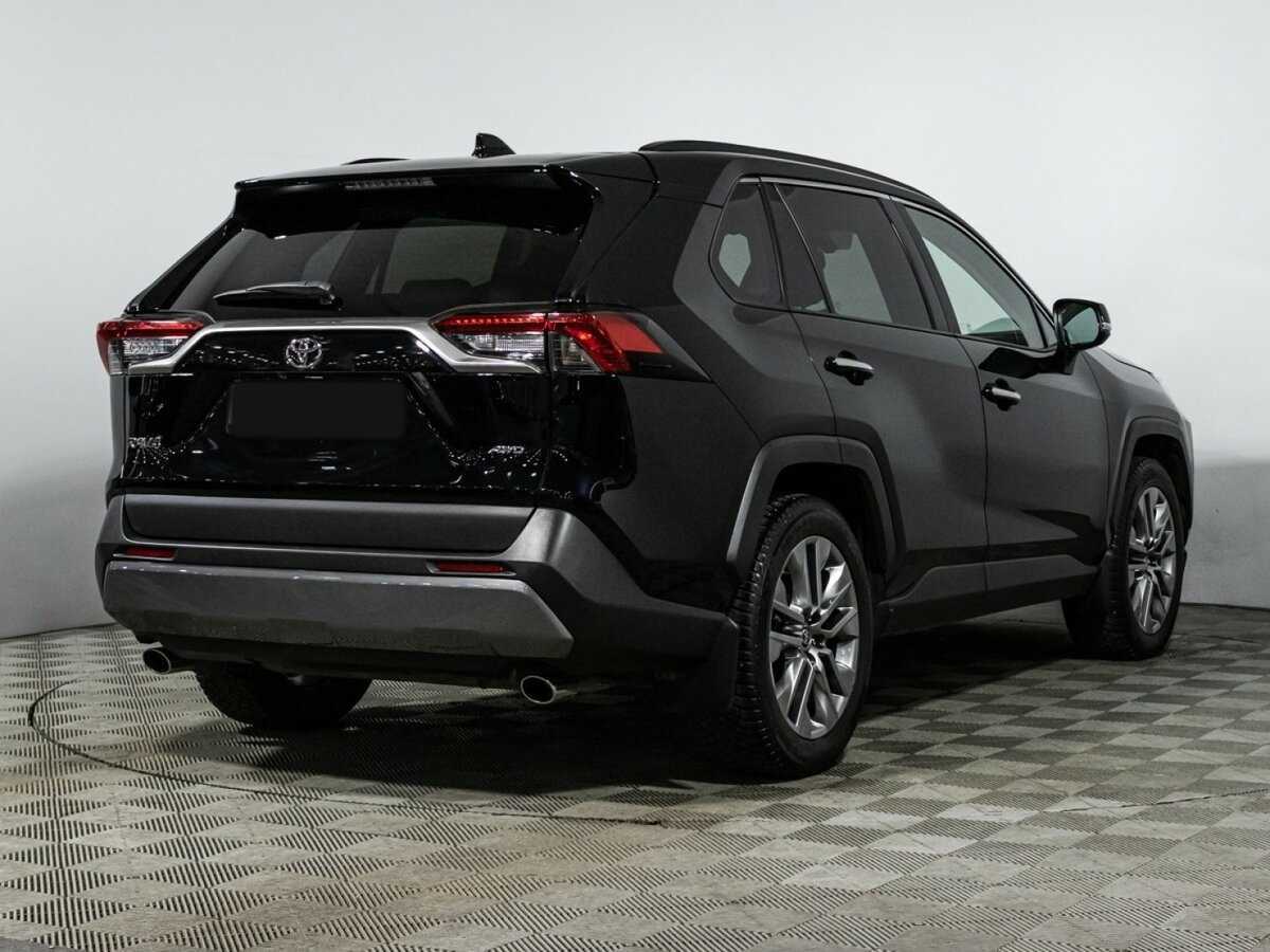 Toyota RAV4 с пробегом — 2020 год. Фото: #4
