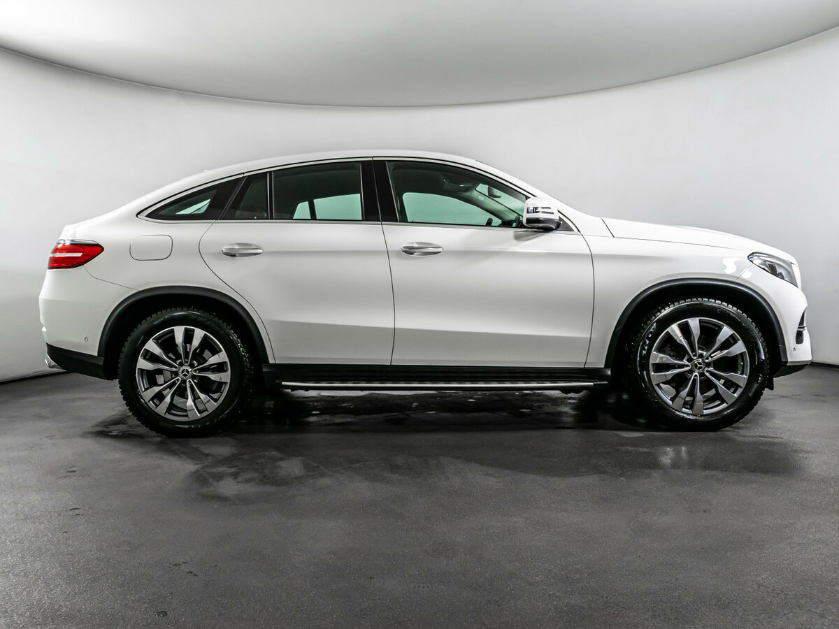 Mercedes-Benz GLE Coupe с пробегом — 2018 год. Фото: #3