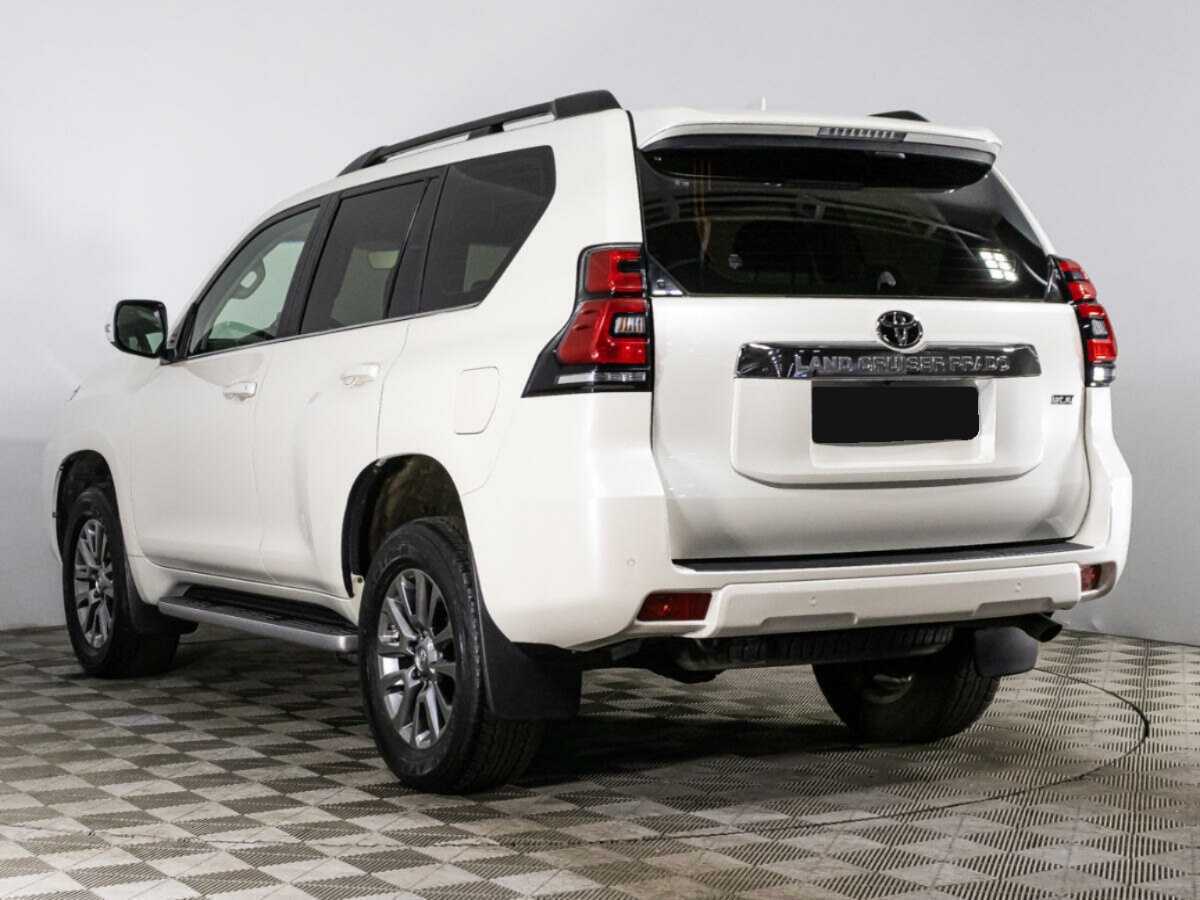 Toyota Land Cruiser Prado с пробегом — 2018 год. Фото: #5