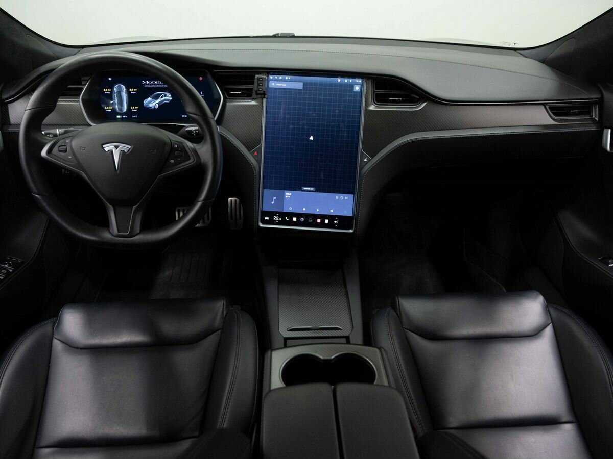 Tesla Model S с пробегом — 2020 год. Фото: #13