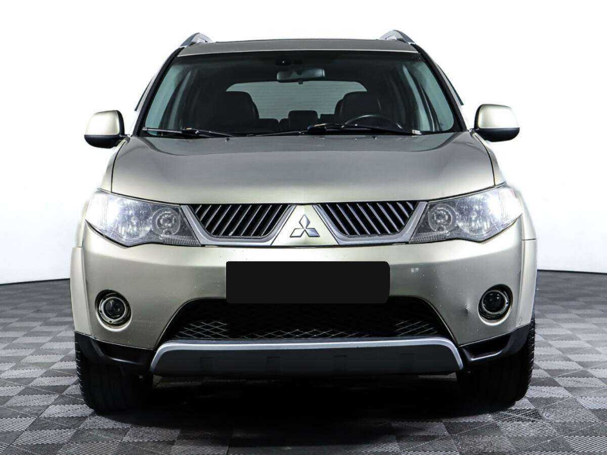 Mitsubishi Outlander с пробегом — 2008 год. Фото: #1