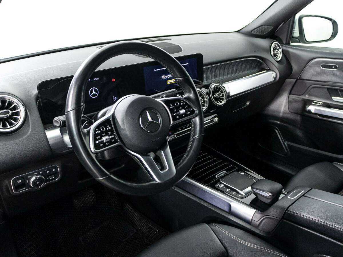 Mercedes-Benz GLB с пробегом — 2020 год. Фото: #10