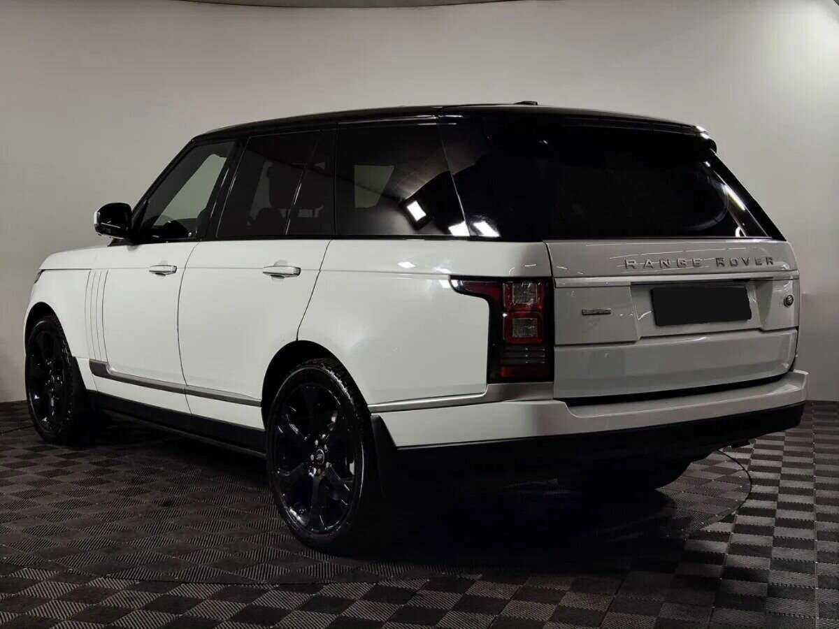 Land Rover Range Rover с пробегом — 2015 год. Фото: #4