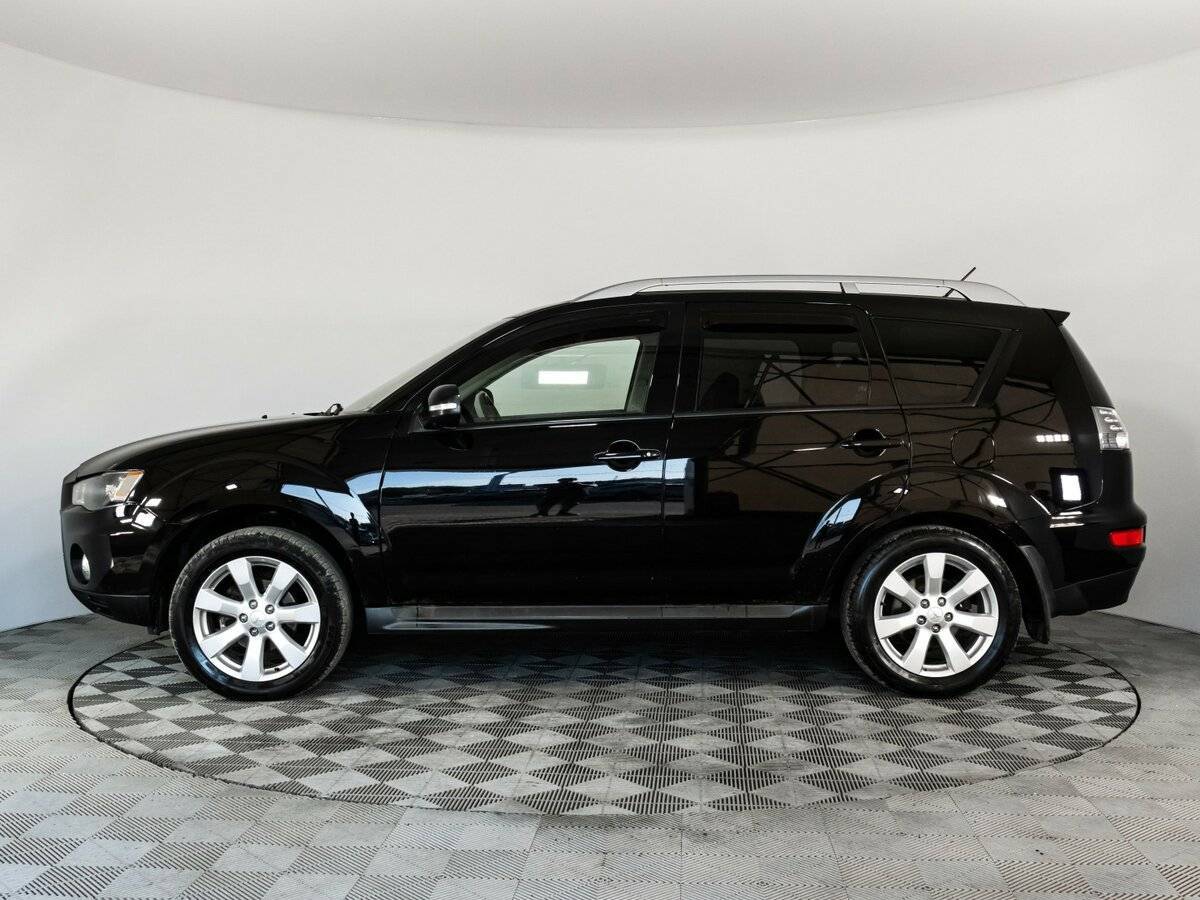 Mitsubishi Outlander с пробегом — 2010 год. Фото: #7