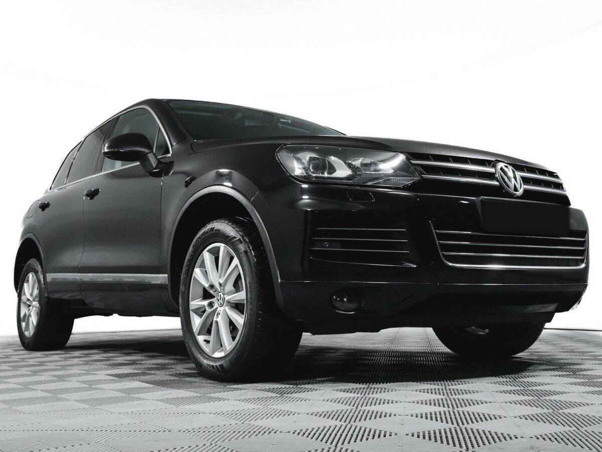 Volkswagen Touareg с пробегом — 2011 год. Фото: #18