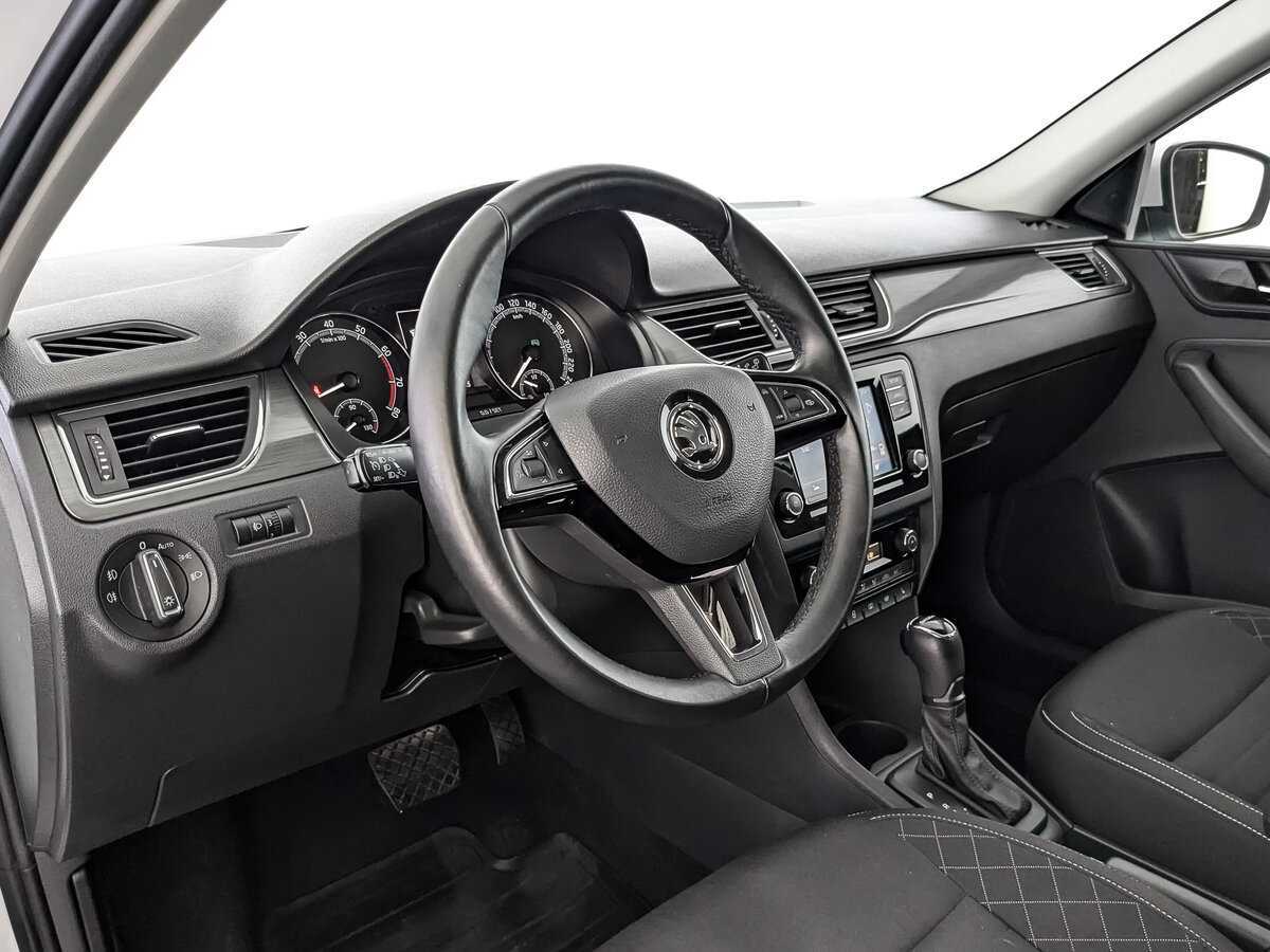 Skoda Rapid с пробегом — 2018 год. Фото: #10