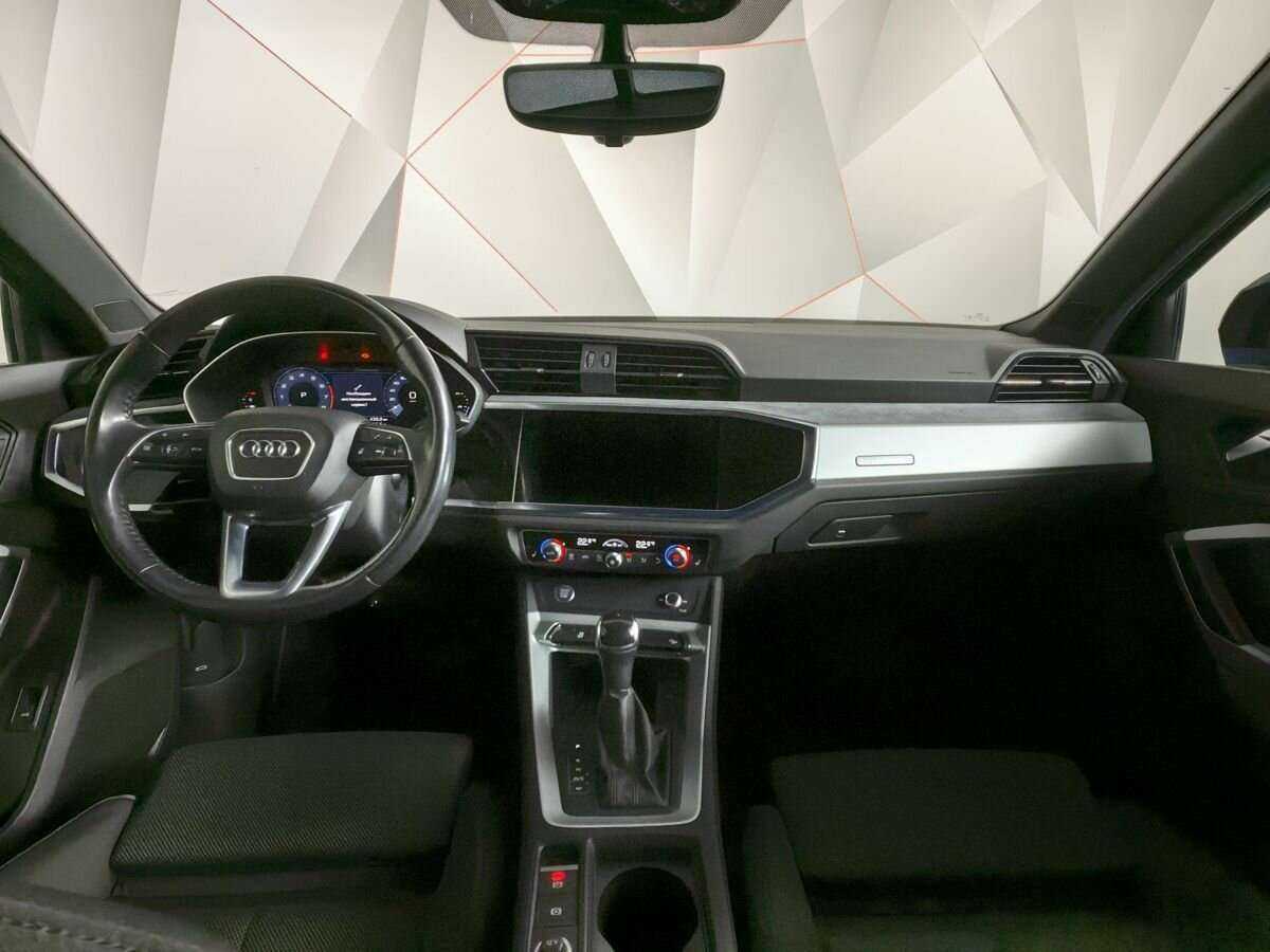 Audi Q3 с пробегом — 2019 год. Фото: #8