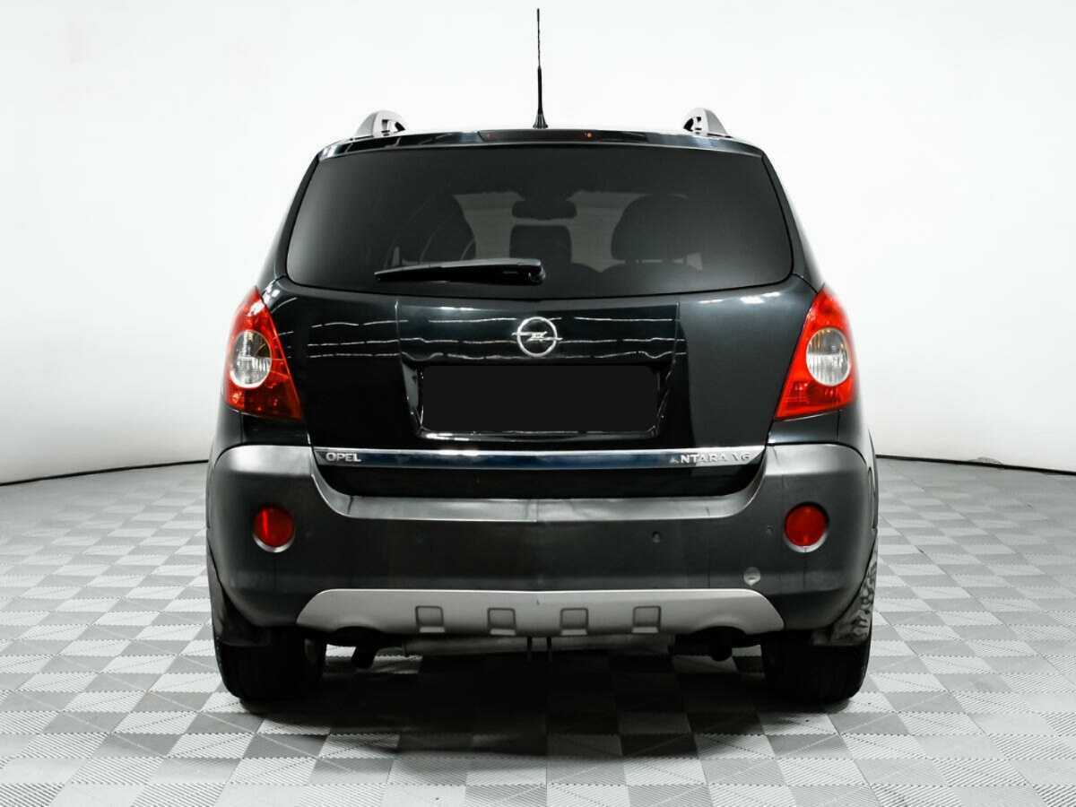 Opel Antara с пробегом — 2011 год. Фото: #4