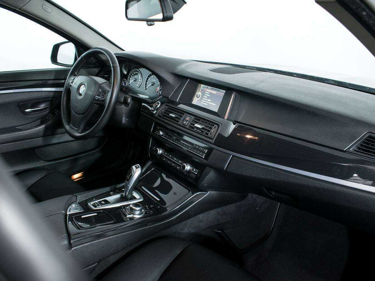 BMW 5 серии с пробегом — 2014 год. Фото: #8