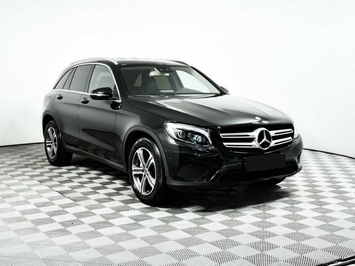 Mercedes-Benz GLC с пробегом — 2016 год. Фото: #2