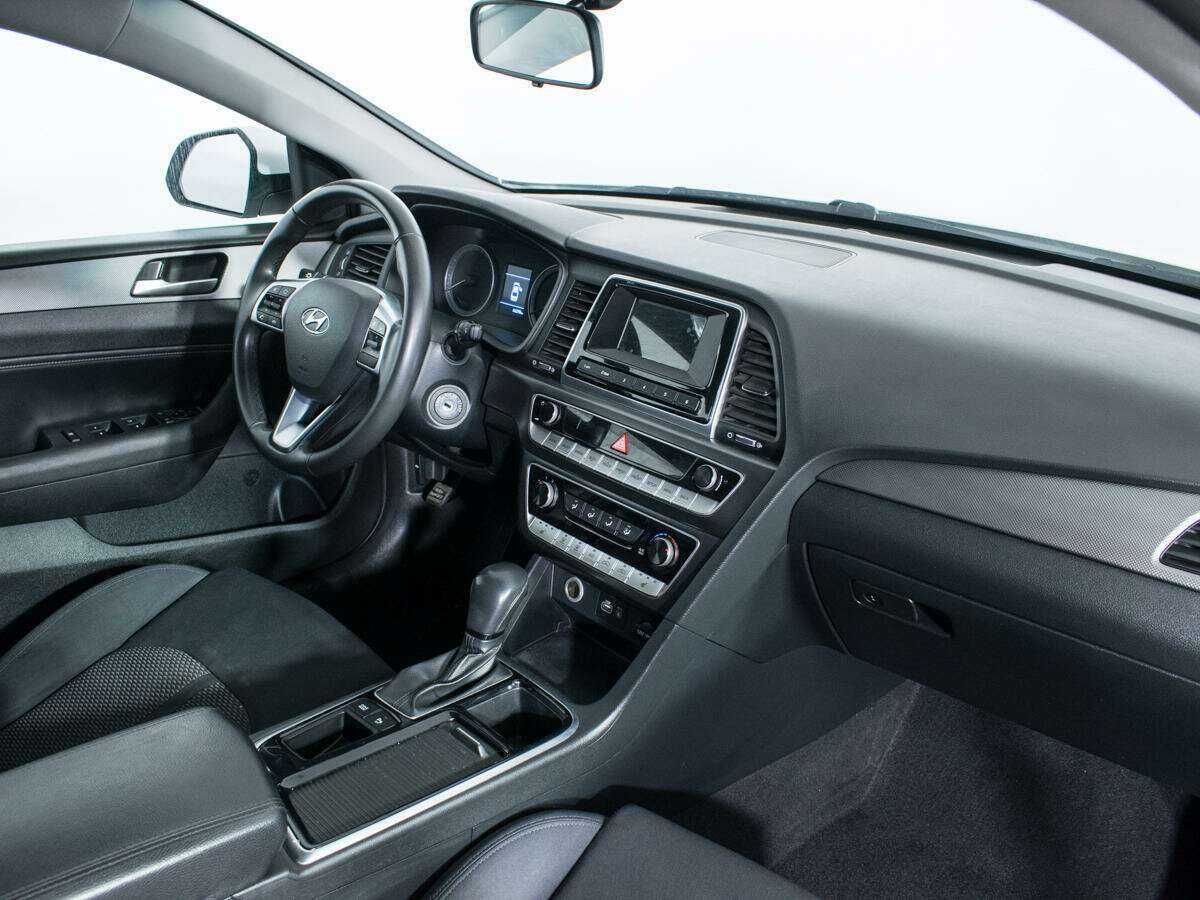 Hyundai Sonata с пробегом — 2019 год. Фото: #8