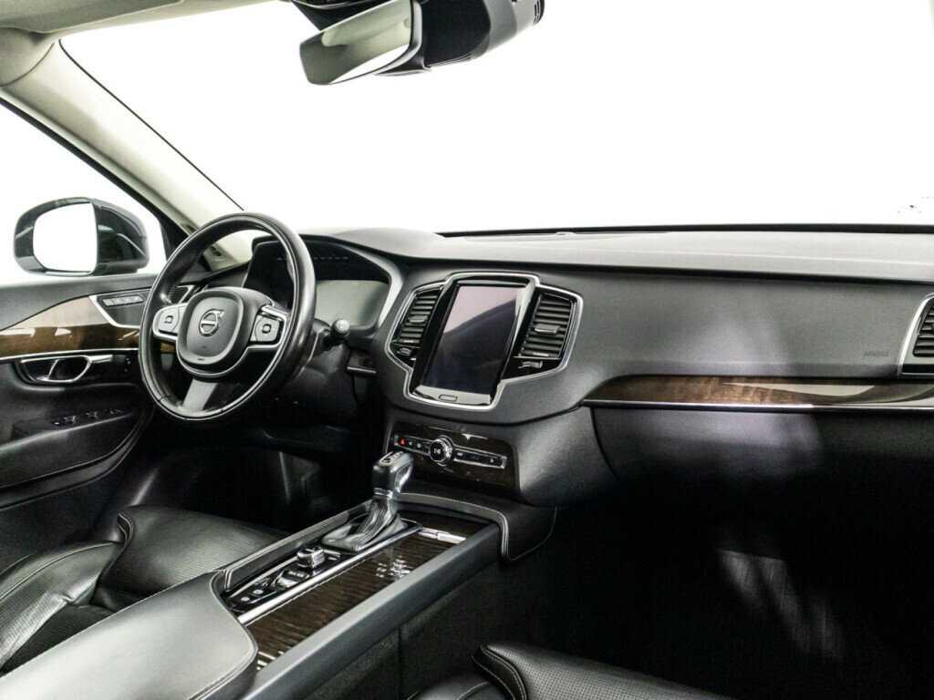 Volvo XC90 с пробегом — 2016 год. Фото: #8