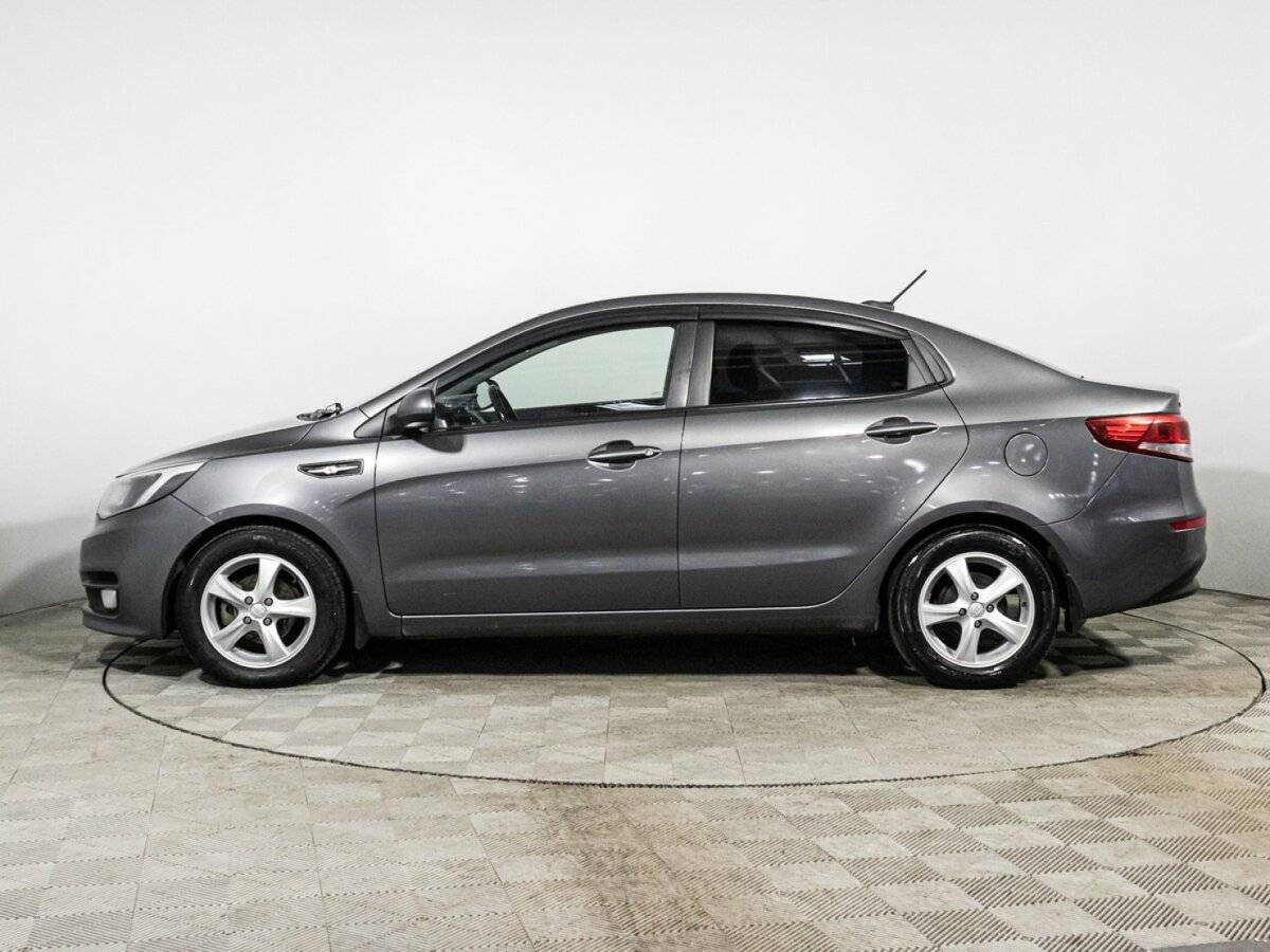 Kia Rio с пробегом — 2017 год. Фото: #7