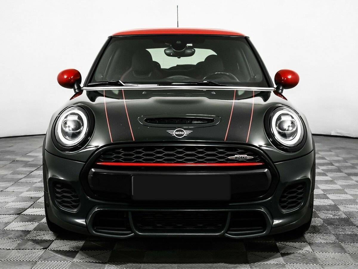 Mini Hatch с пробегом — 2018 год. Фото: #1