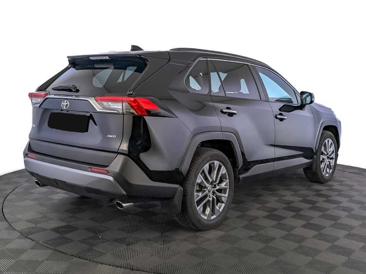 Toyota RAV4 с пробегом — 2022 год. Фото: #4