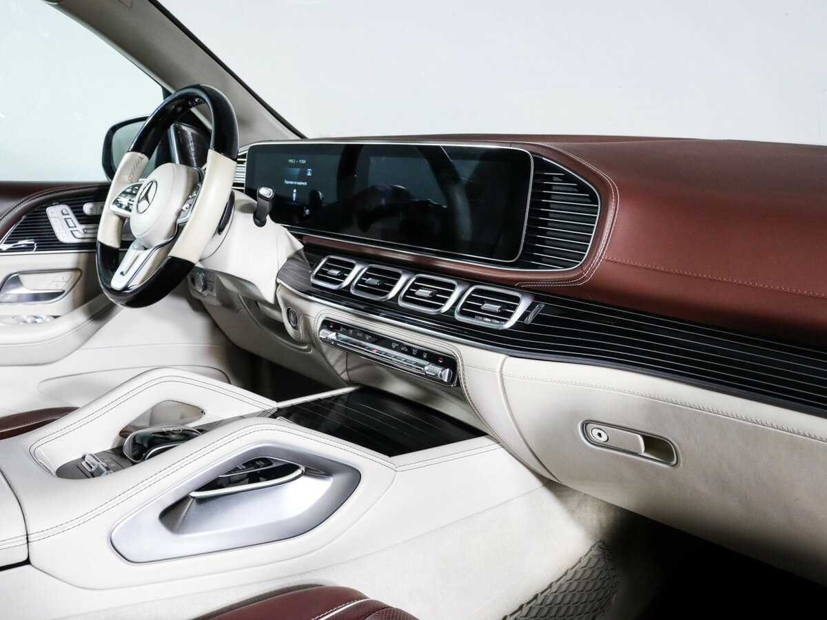 Mercedes-Benz Maybach GLS с пробегом — 2020 год. Фото: #5