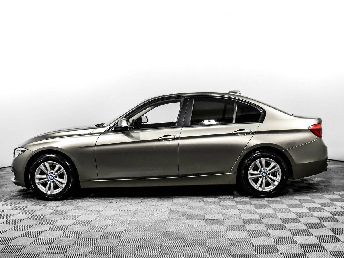 BMW 3 серии с пробегом — 2015 год. Фото: #7