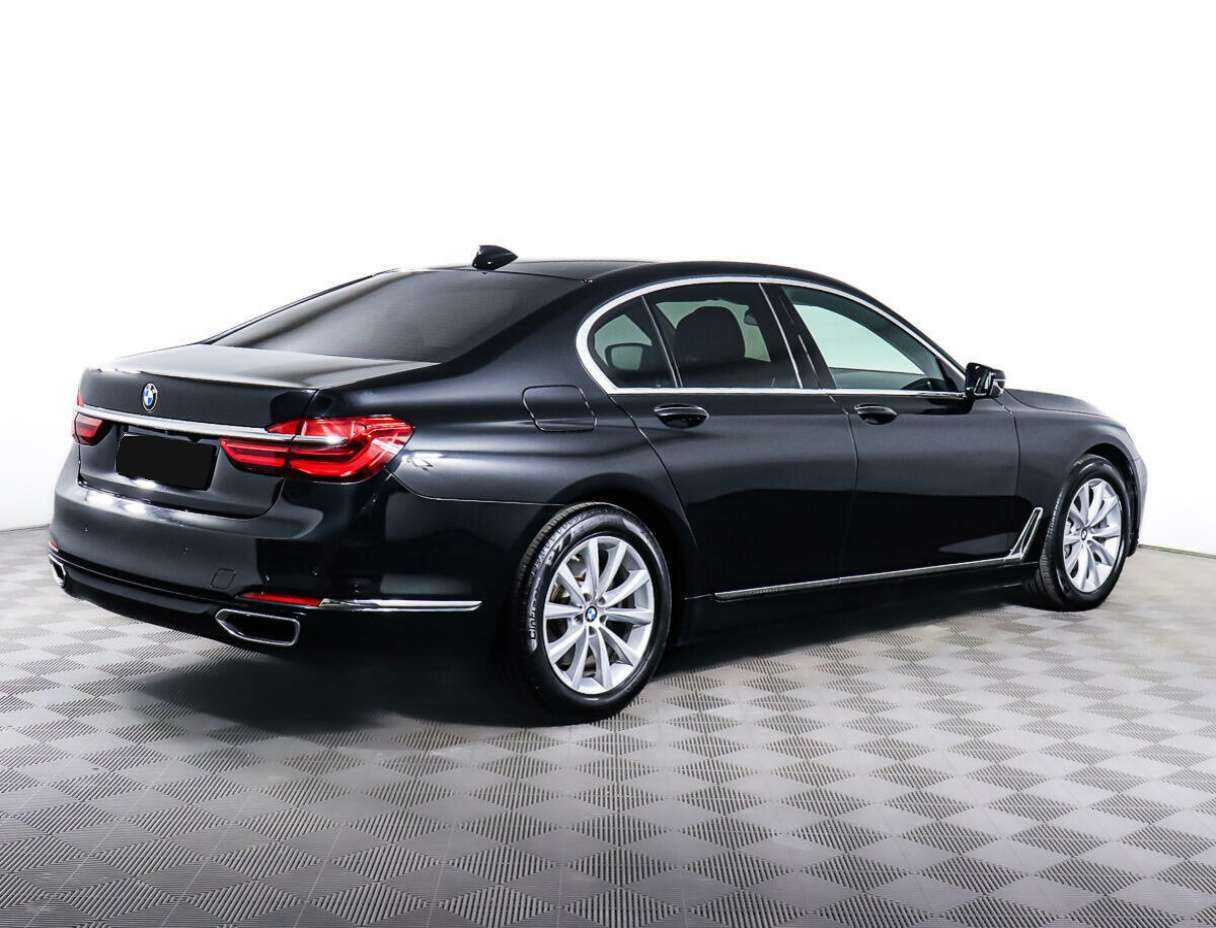 BMW 7 серии с пробегом — 2016 год. Фото: #4