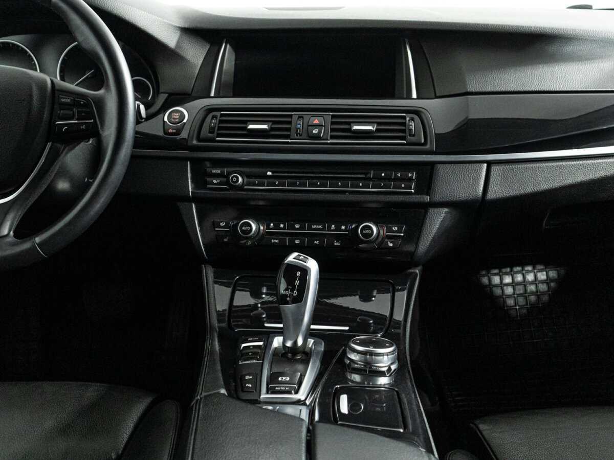 BMW 5 серии с пробегом — 2014 год. Фото: #13