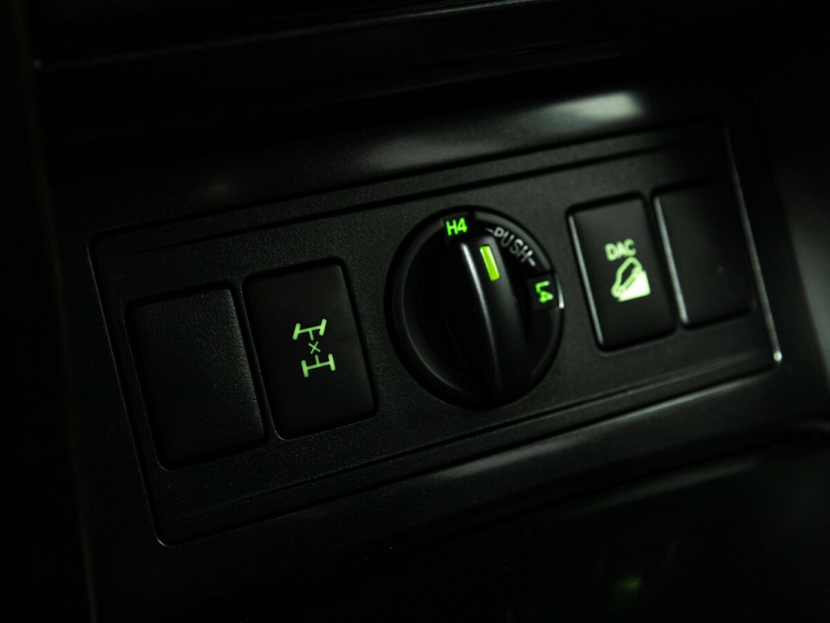 Toyota Land Cruiser Prado с пробегом — 2015 год. Фото: #19