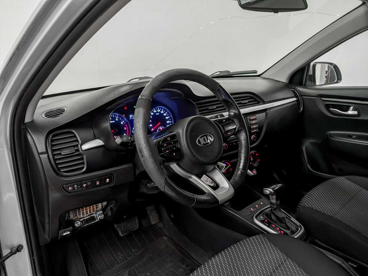 Kia Rio с пробегом — 2020 год. Фото: #15