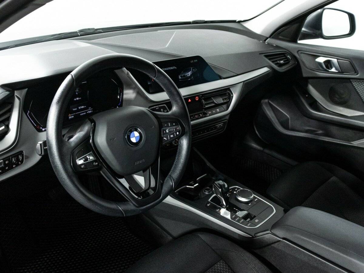 BMW 1 серии с пробегом — 2020 год. Фото: #10