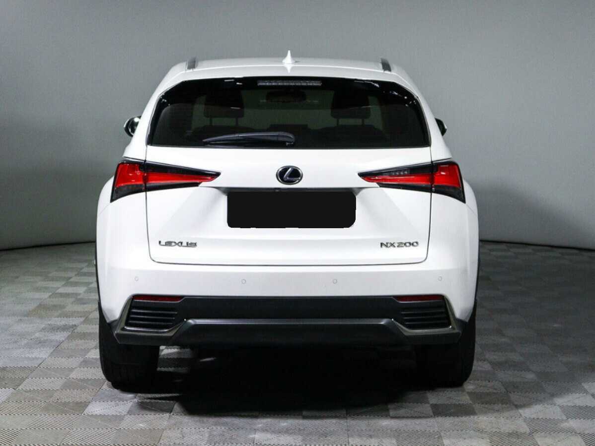 Lexus NX с пробегом — 2017 год. Фото: #4