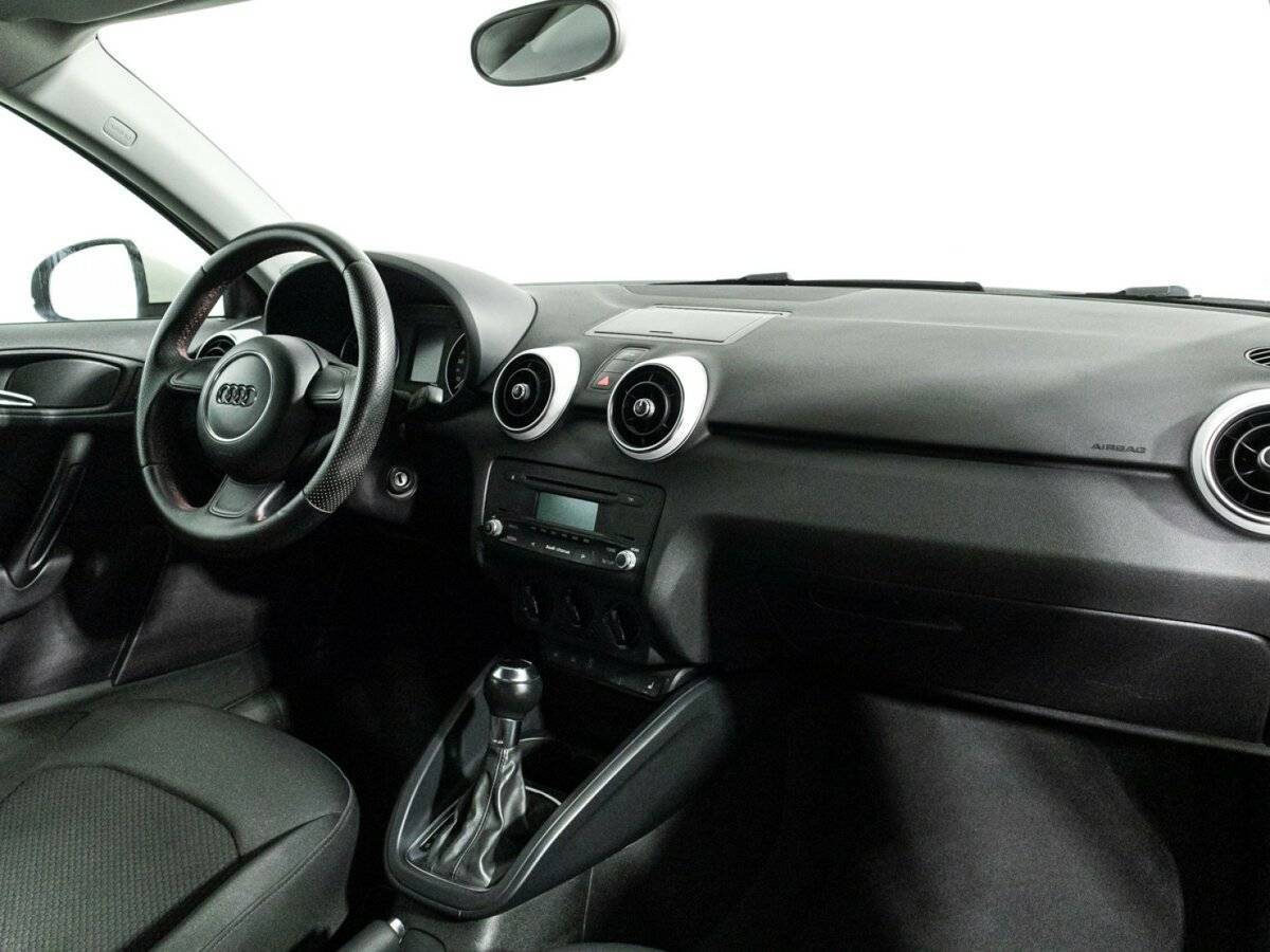 Audi A1 с пробегом — 2010 год. Фото: #8
