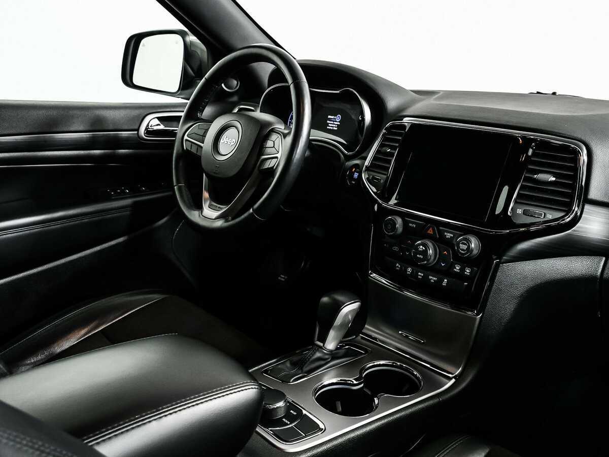 Jeep Grand Cherokee с пробегом — 2020 год. Фото: #8