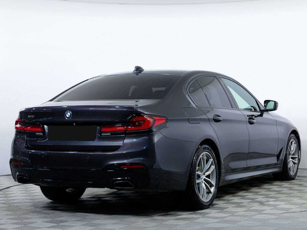 BMW 5 серии с пробегом — 2018 год. Фото: #3