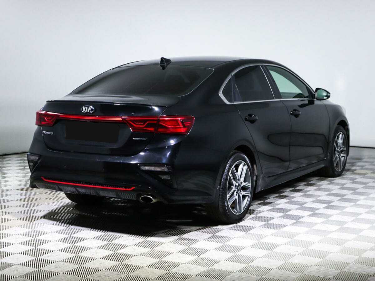 Kia Cerato с пробегом — 2021 год. Фото: #3