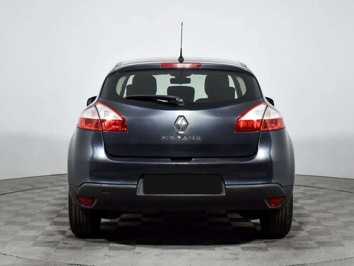 Renault Megane с пробегом — 2010 год. Фото: #5