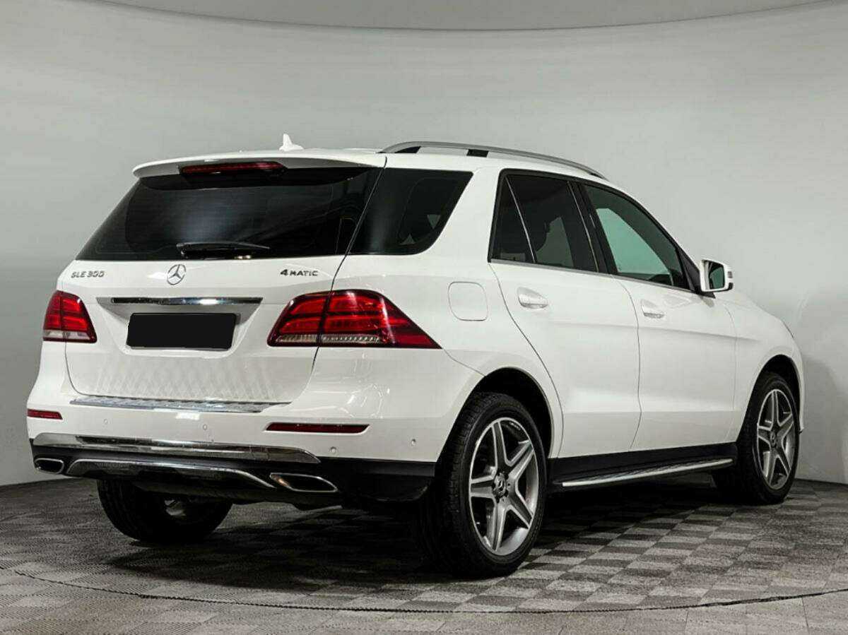 Mercedes-Benz GLE с пробегом — 2016 год. Фото: #2