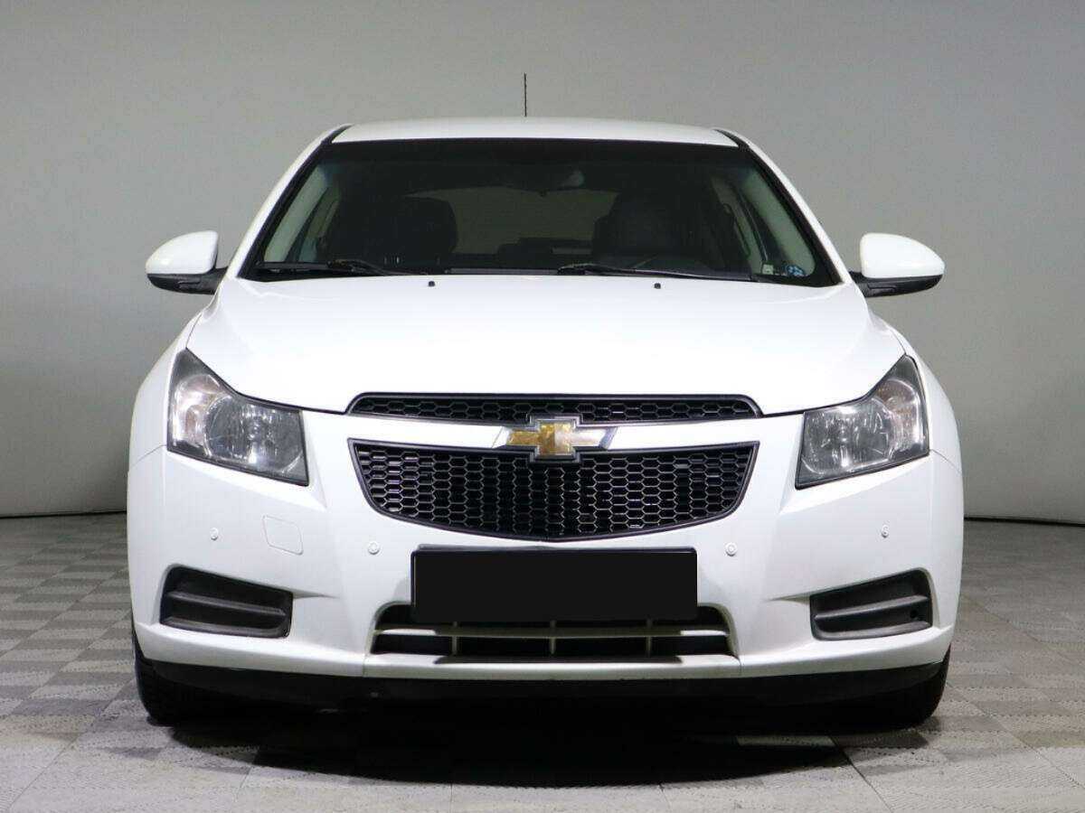 Chevrolet Cruze с пробегом — 2012 год. Фото: #1
