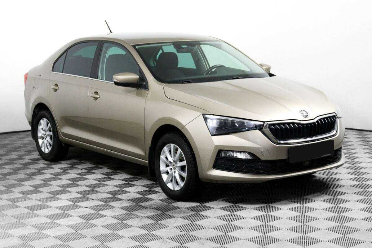 Skoda Rapid с пробегом — 2020 год. Фото: #2