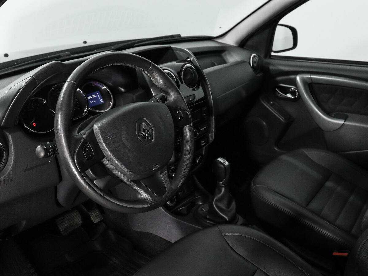 Renault Duster с пробегом — 2018 год. Фото: #8