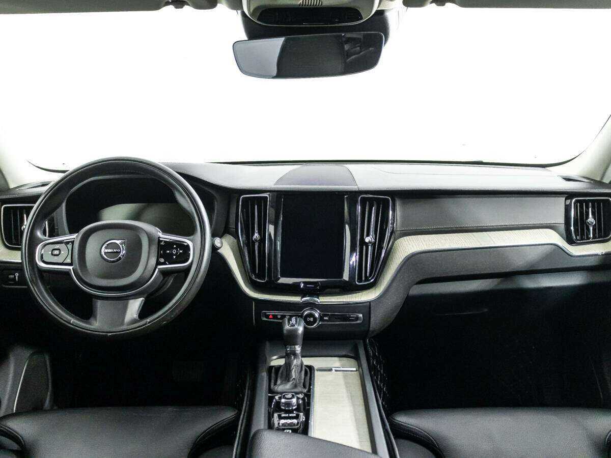 Volvo XC60 с пробегом — 2018 год. Фото: #12