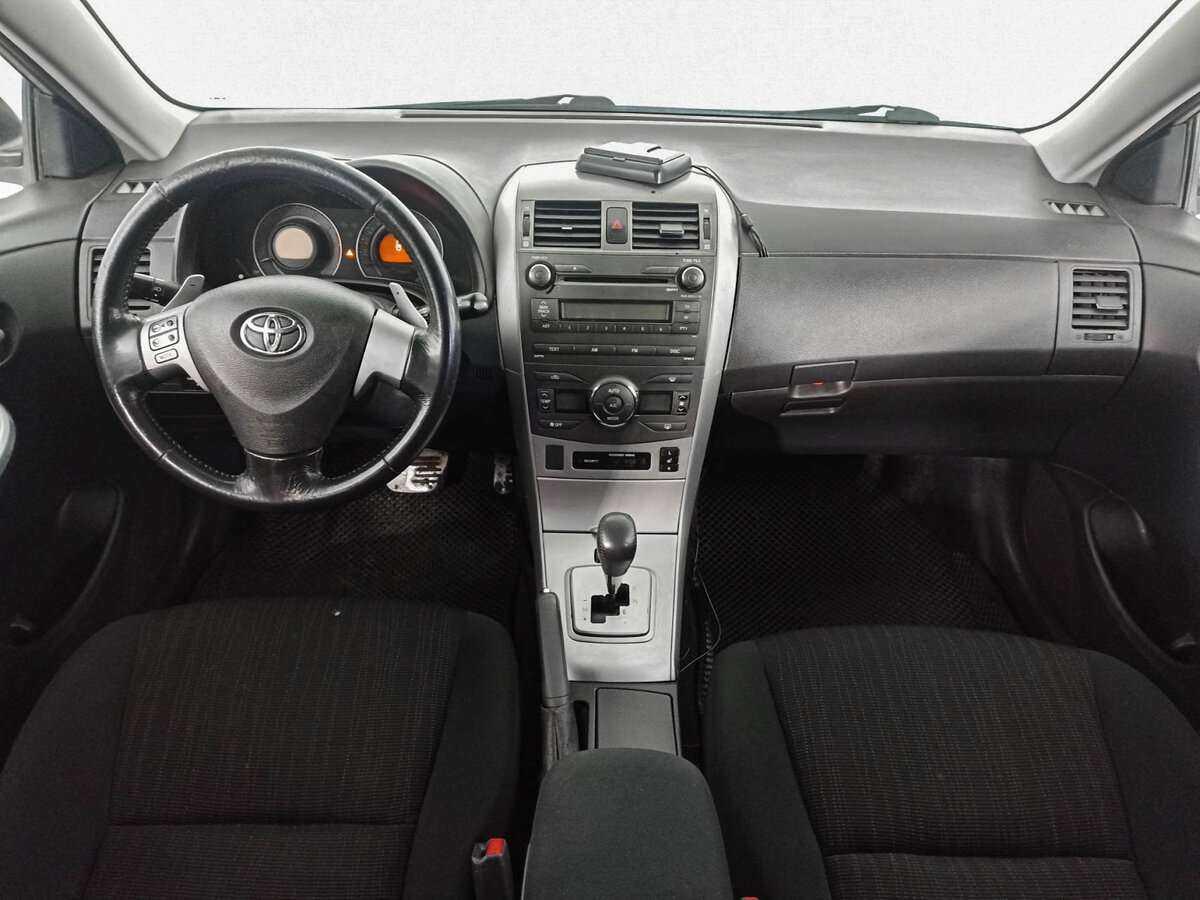 Toyota Corolla с пробегом — 2008 год. Фото: #10