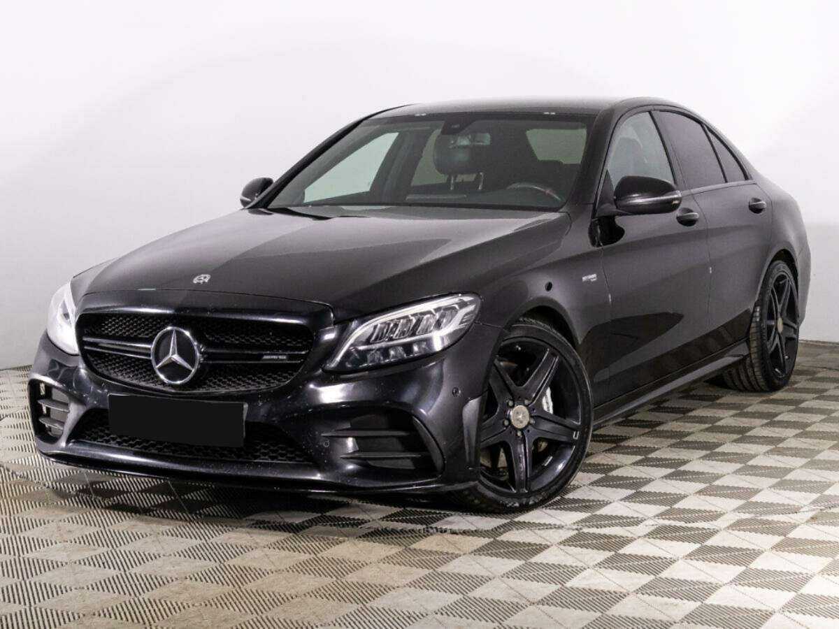 Mercedes-Benz C-Класс AMG с пробегом — 2019 год. Фото: #0