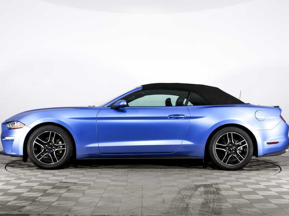 Ford Mustang с пробегом — 2020 год. Фото: #6