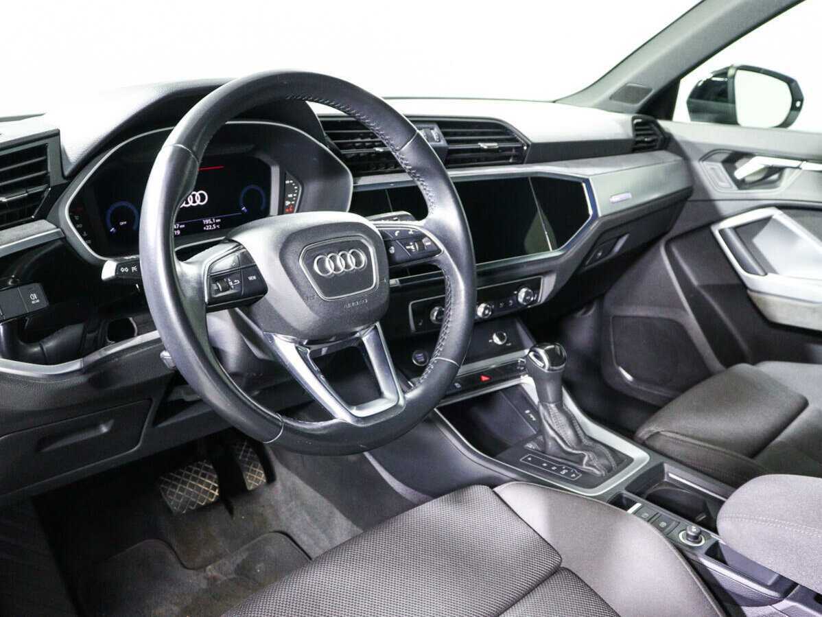 Audi Q3 с пробегом — 2019 год. Фото: #11