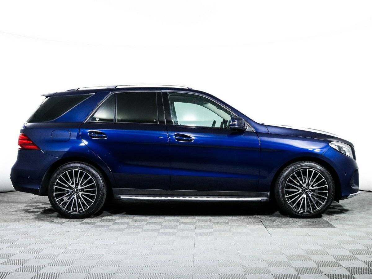 Mercedes-Benz GLE с пробегом — 2018 год. Фото: #3
