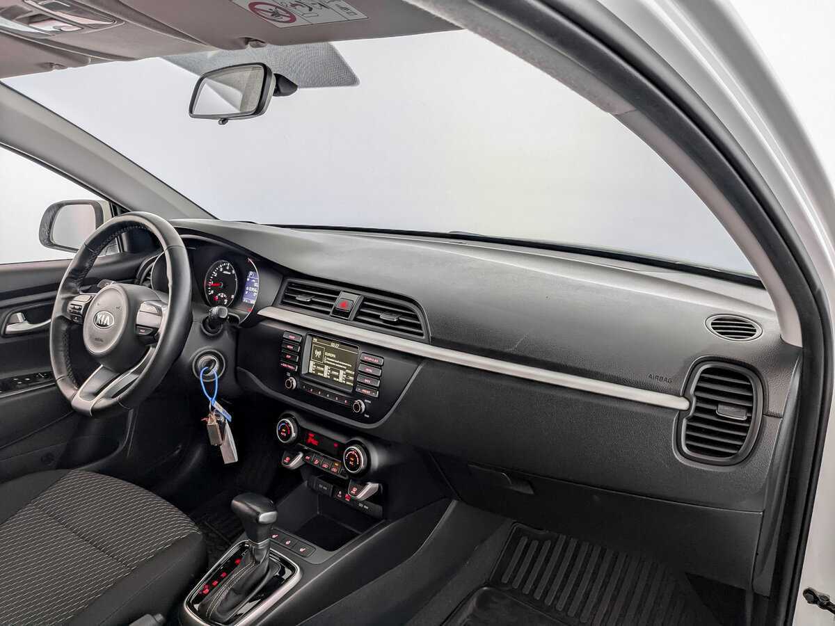 Kia Rio с пробегом — 2019 год. Фото: #10