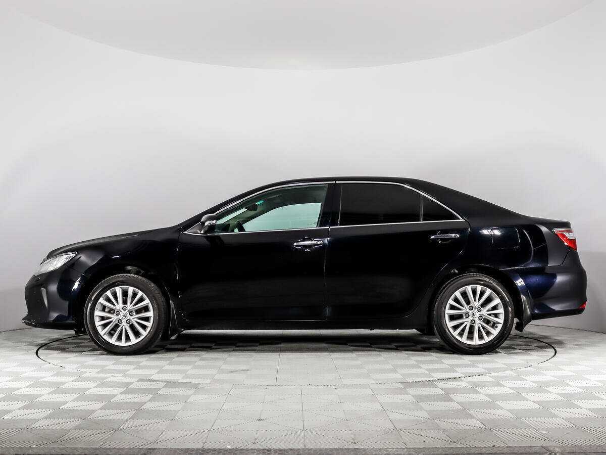 Toyota Camry с пробегом — 2015 год. Фото: #7