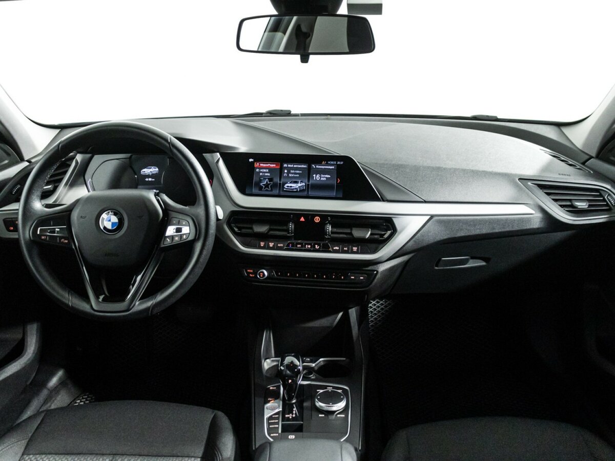 BMW 1 серии с пробегом — 2020 год. Фото: #12